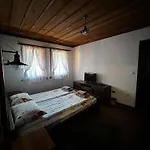 בית הארחה кондеви къщи *
