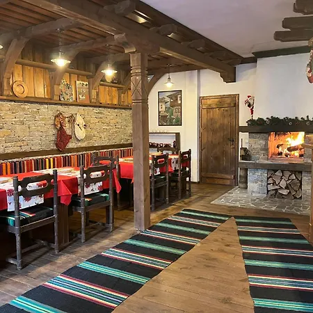 кондеви къщи Guest house Kovacevica