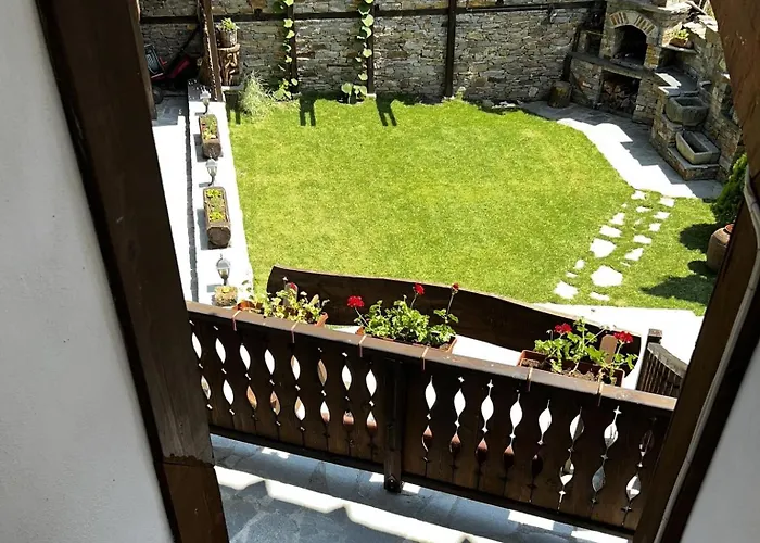 кондеви къщи Guest house Kovacevica