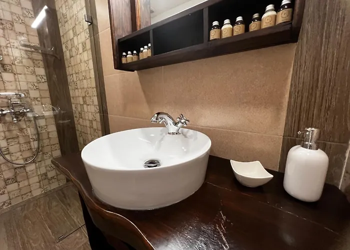 Guest house кондеви къщи Kovacevica