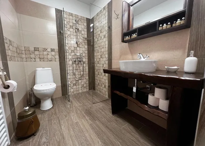 кондеви къщи Guest house Kovacevica