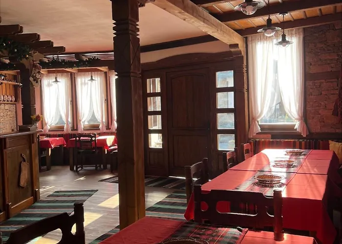 Guest house кондеви къщи