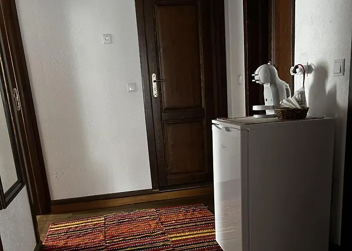 кондеви къщи Guest house Kovacevica