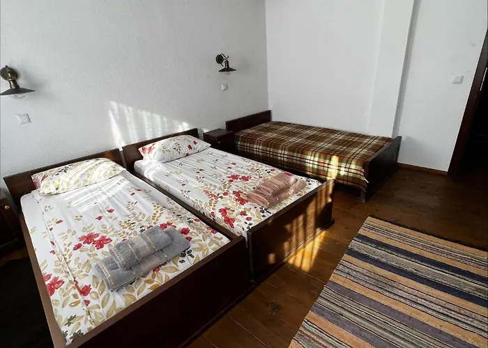 Guest house кондеви къщи Kovacevica